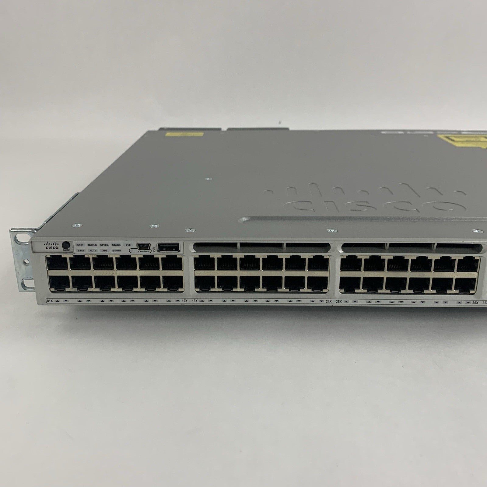 Cisco Catalyst WS-C3850-48U-S V07 48 Port Switch Tested w/C3850-NM-2-10G 2x PSUs2