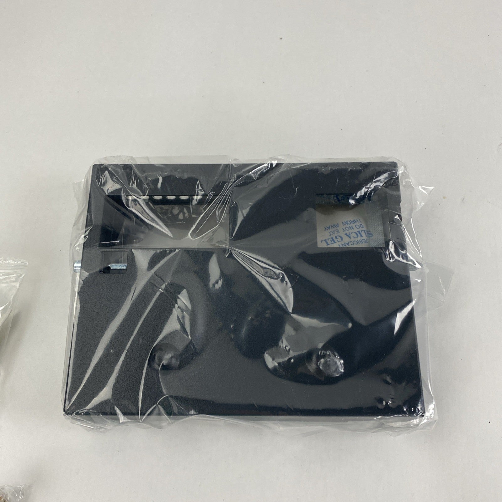 Cisco CP-WALLMOUNTKIT for Cisco IP Phones7