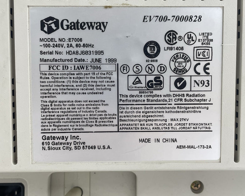 Gateway E7006  16 CRT VGA Computer Monitor Tested No Stand