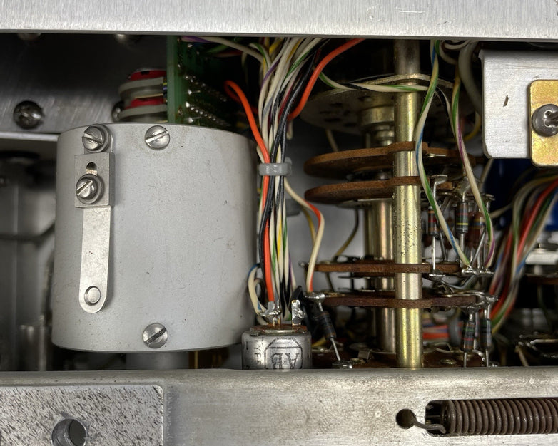 Hewlett Packard HP 8554B Spectrum Analyzer RF Section Untested