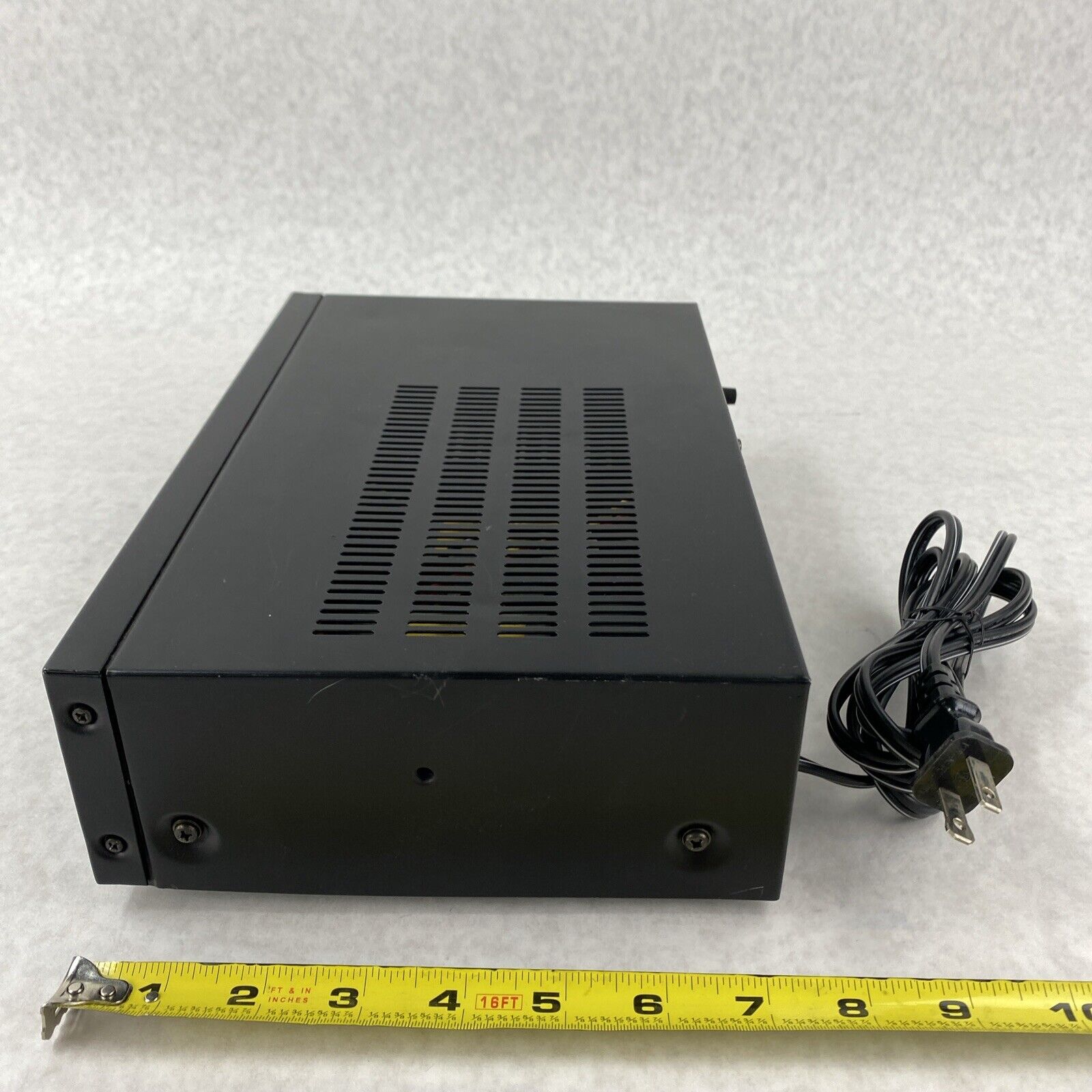 Radio Shack 32-2041 MPA-31 20 Watt PA Amplifier 120V/12V NO KNOBS