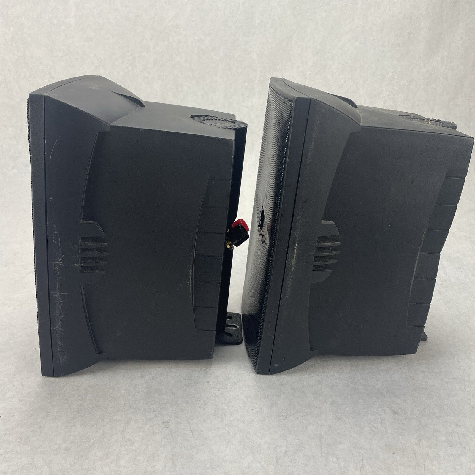 Pair Yamaha NS-AW1 Two-Way Indoor/Outdoor Black Speakers Tested2