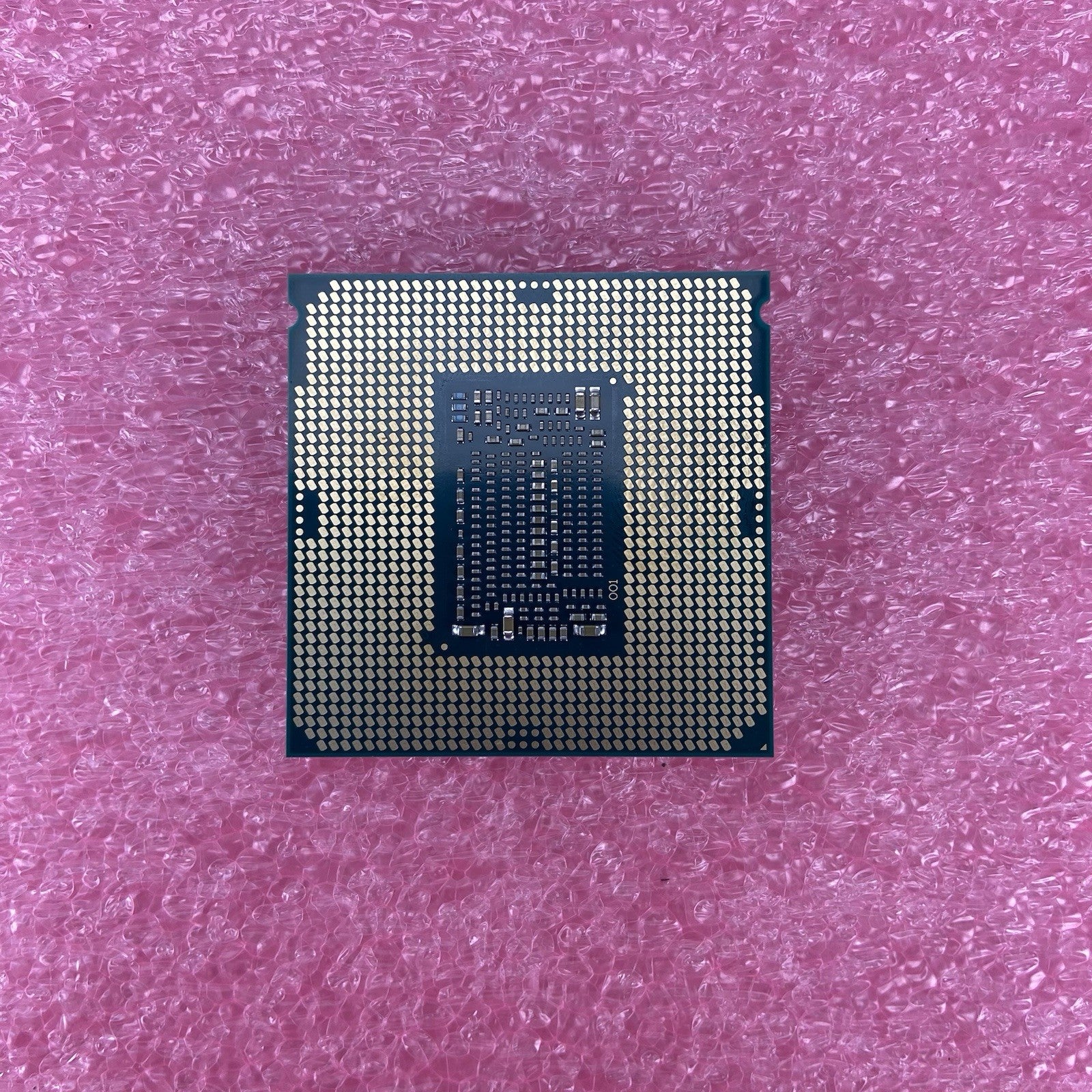 Intel Core i7-8700K SR3QR 3.7GHz Desktop CPU6