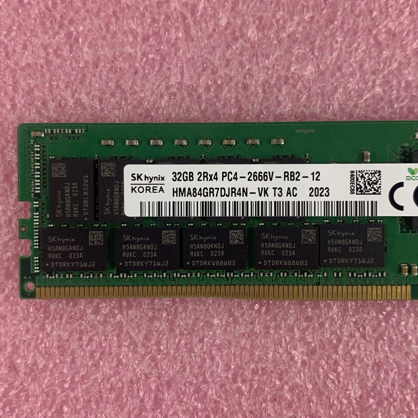 SK Hynix HMA84GR7DJR4N-VK 32 GB 1X32GB 2RX4 PC4-2666V Server Memory Ram2