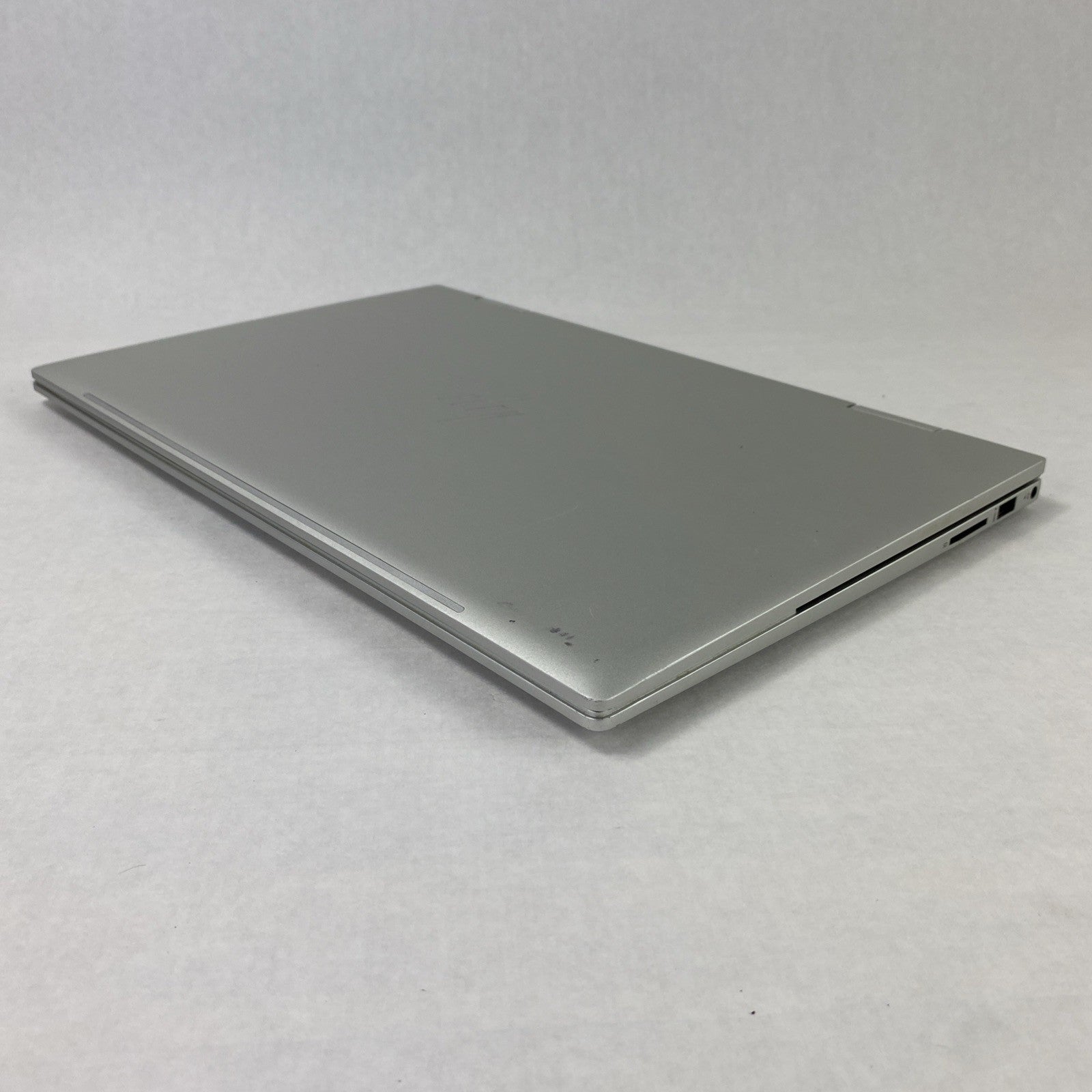 HP Envy x360 m Convertible 15m-ed0023dx 15.6" Touch i7-1065G7 12GB RAM No HDD/OS