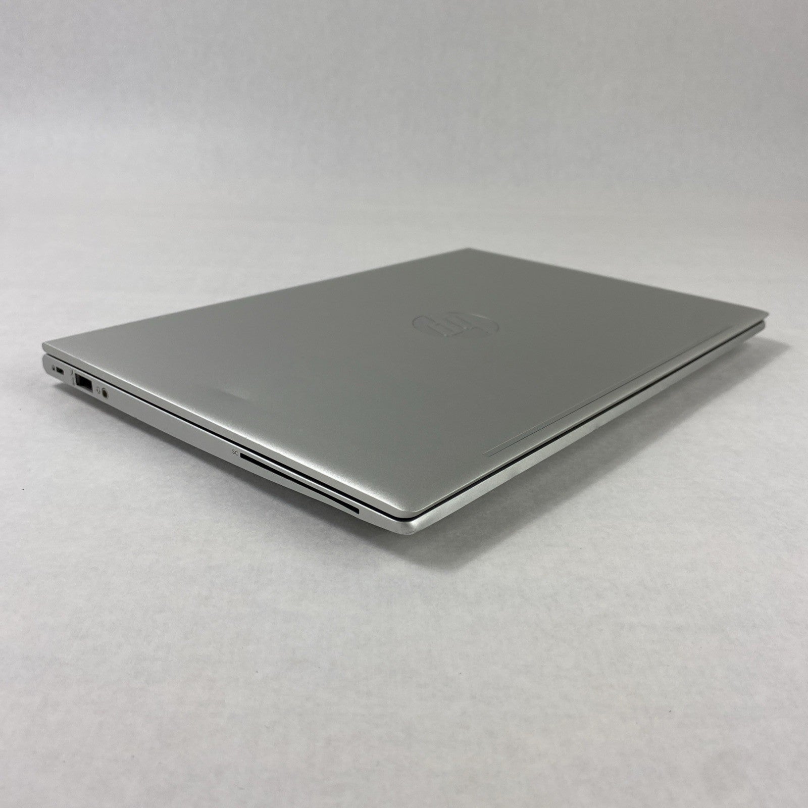 HP ProBook 630 G8 Intel Core i7-1165G7 2.80GHz 16GB RAM 13.3" No HDD No OS No AC