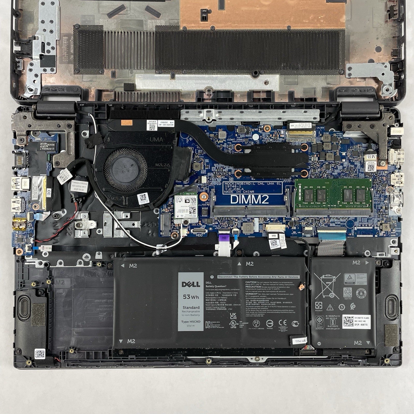 Dell Latitude 3510 15.6" i5-10210U 1.60 GHz 8 GB RAM No SSD/OS/AC - Bad Edge15