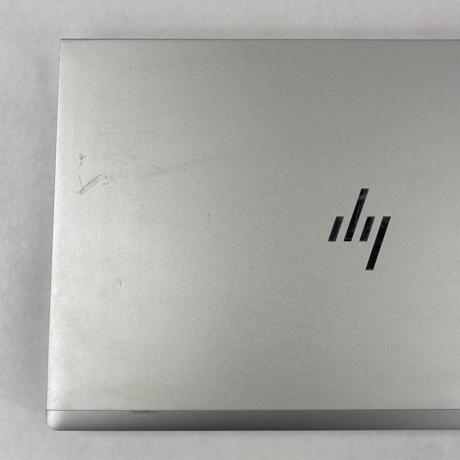 HP EliteBook 655 G10 AMD Ryzen 7 Pro 7730U 2.00 GHz 16 GB RAM 15.6" No HDD No OS