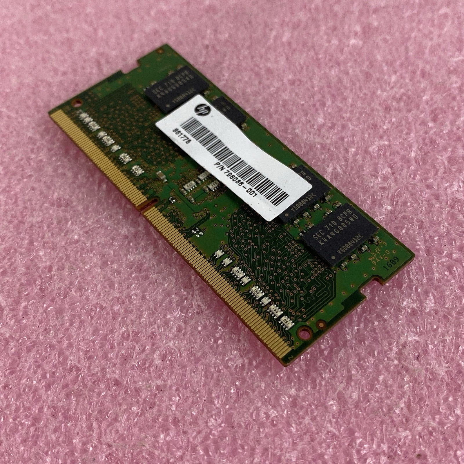 Samsung M471A5143DB0-CPB X2 4GB 1Rx8 PC4-2133P-SA0-10 Computer Ram Lot of 27