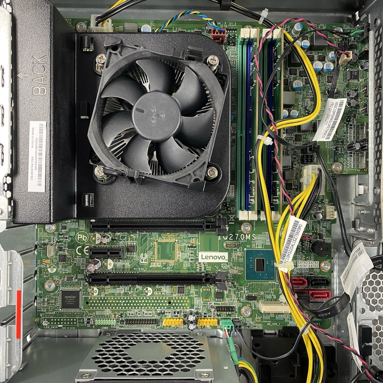 Lenovo ThinkCentre M910s SFF Intel Core i5-6500 3.2GHz 8GB RAM No HDD No OS