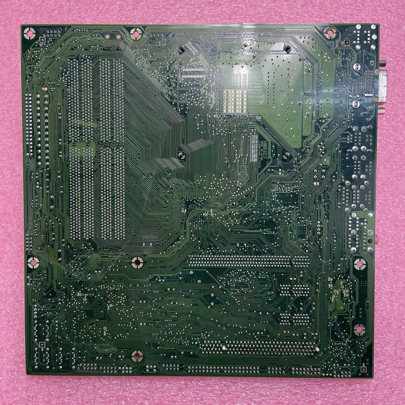 Intel DQ33JOE Motherboard Intel Core 2 Duo E6750 2.66GHz 2GB RAM w/IO Shield8