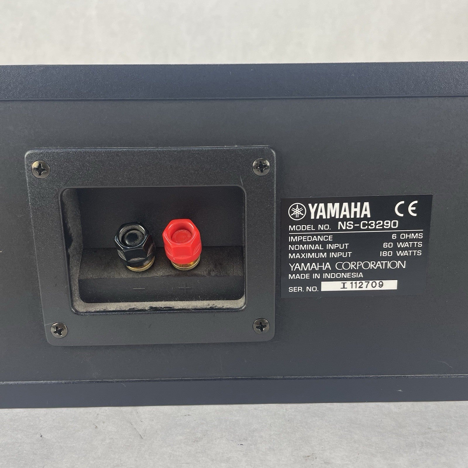 Yamaha Center Speaker NS-c32908