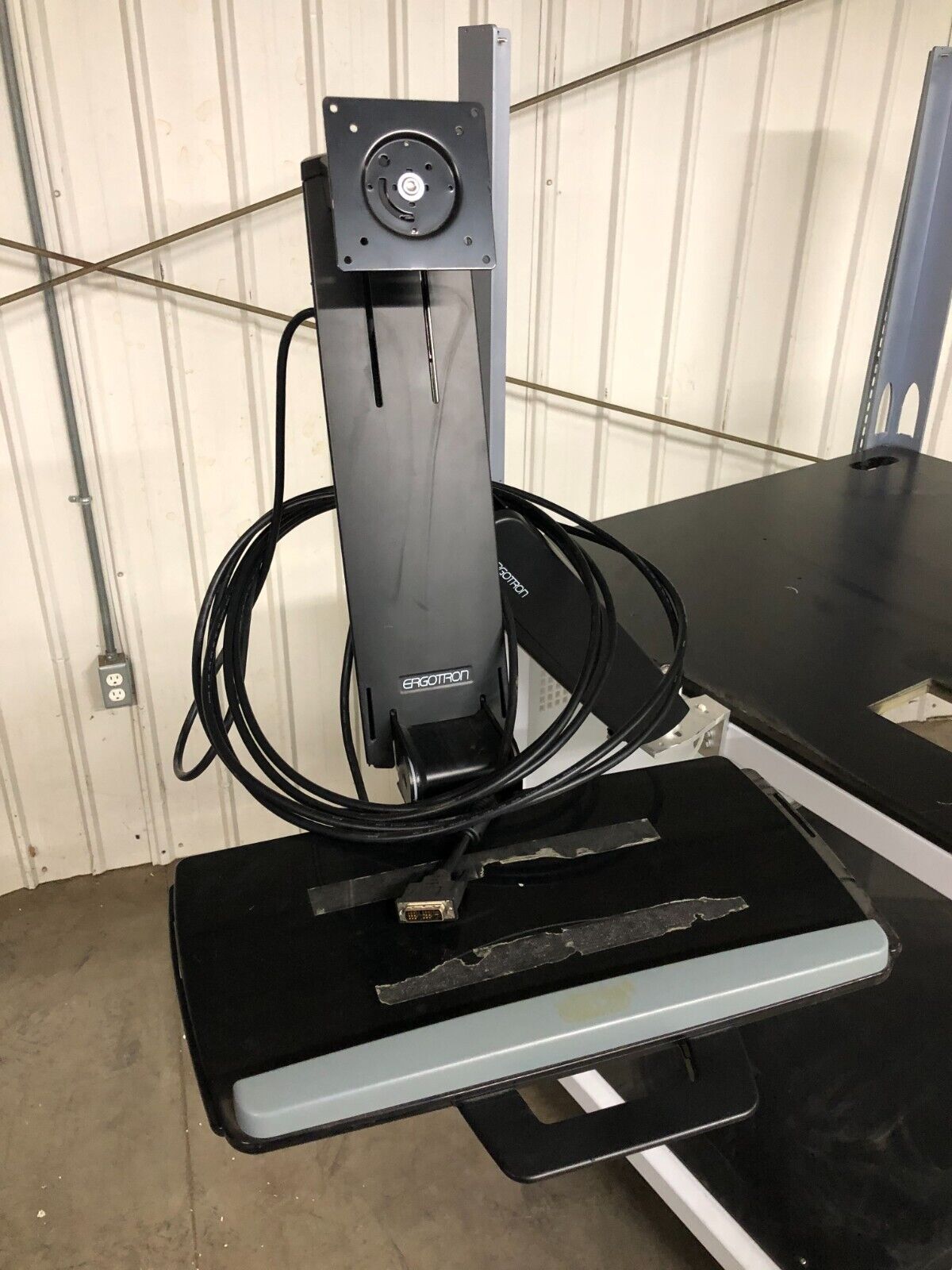 Unbranded Balance Medical Lab Rolling Work Table w/ Ergotron Mount 40"x40"x40"