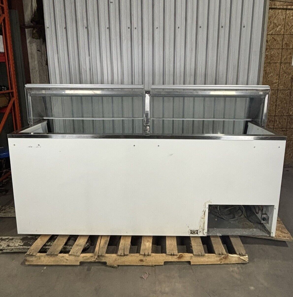 Master-Bilt DD-88L Ice Cream Dipping Display Station Freezer No Compressor