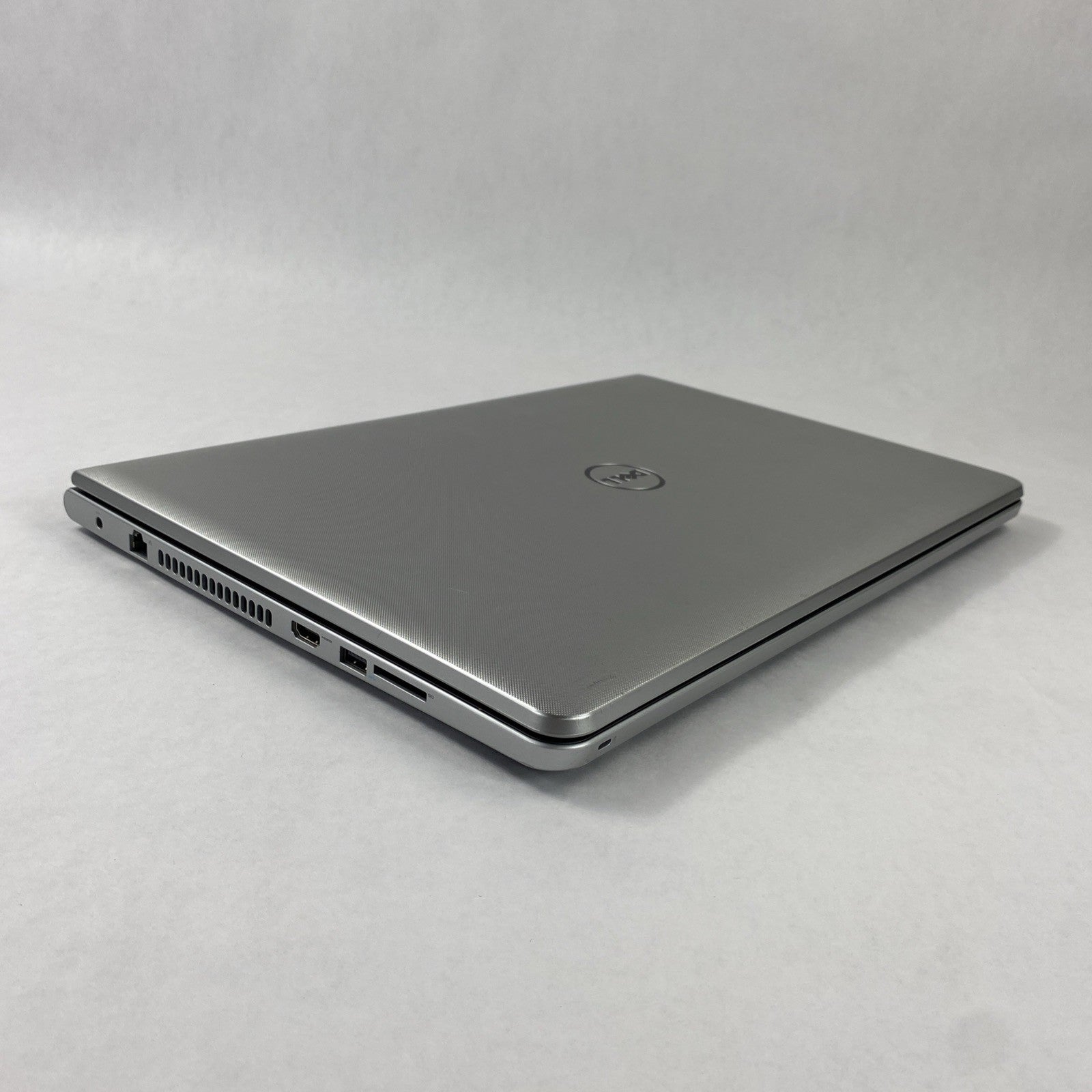 Dell Inspiron 5759 Core i5-6200U 2.3GHz 8GB RAM 17.3" No Battery No HDD No OS