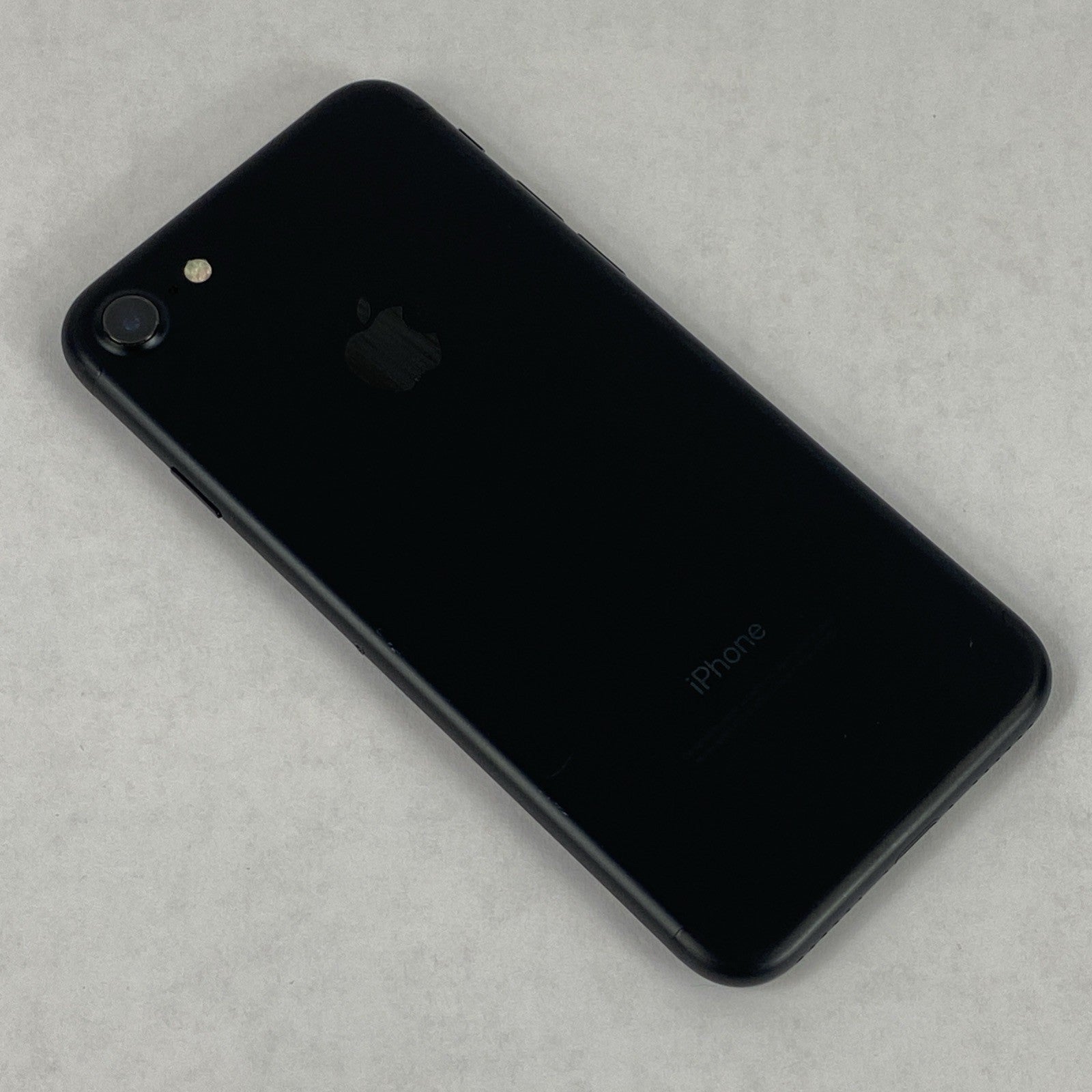 Apple iPhone 7 A1660 32GB Unlocked 4.7" Black IOS 15.8.510