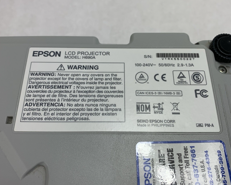 Epson PowerLite W29 H690A LCD Lamp Projector 1075 Hours - No Remote Broken Cover