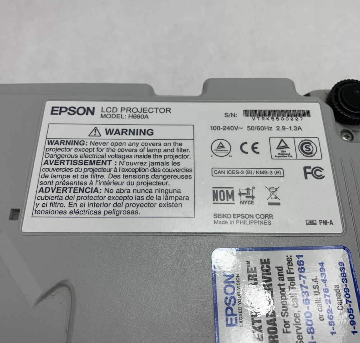 Epson PowerLite W29 H690A LCD Lamp Projector 1075 Hours - No Remote Broken Cover9