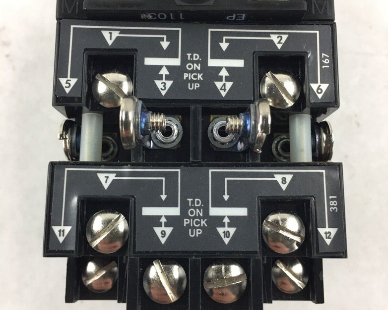 Tyco E7014PD004 Agastat 4 pole timing relay