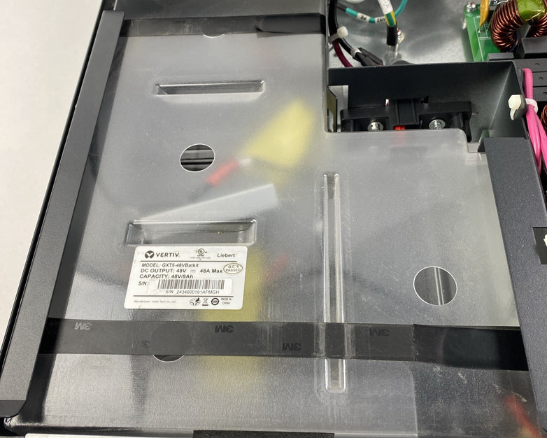 Liebert Vertiv GXT5-EBC48VRT2U GXT5 UPS - No batteries Tested Cracked Face Plate