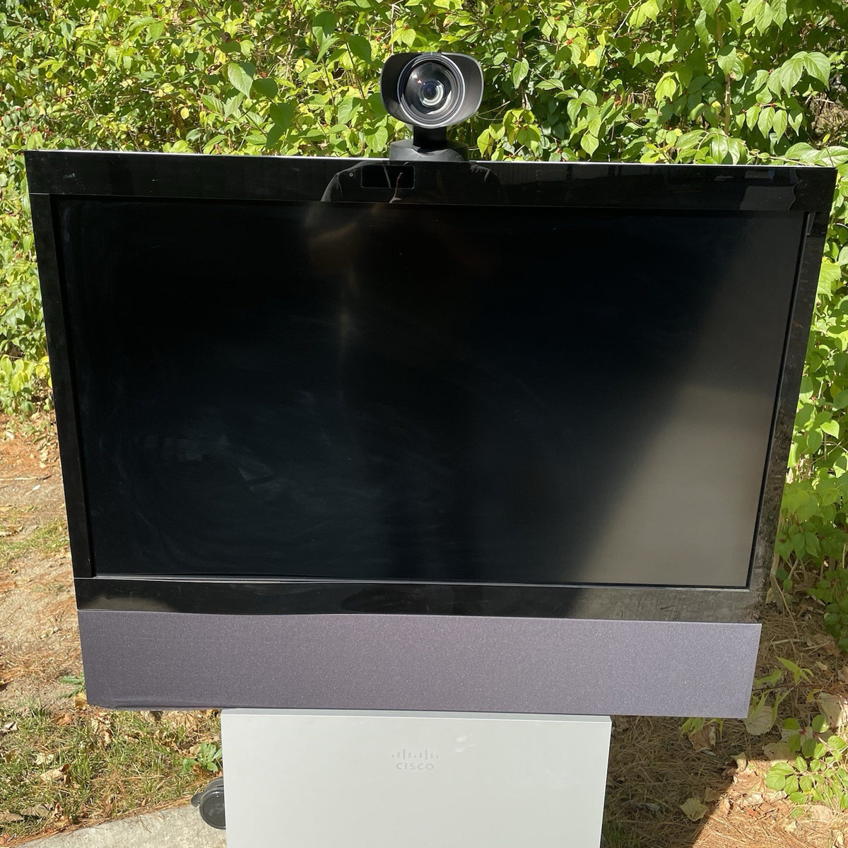 Cisco TelePresence 42" Conference System FS-L42056 TTC8-02 TTC7-18 C20 Tested4