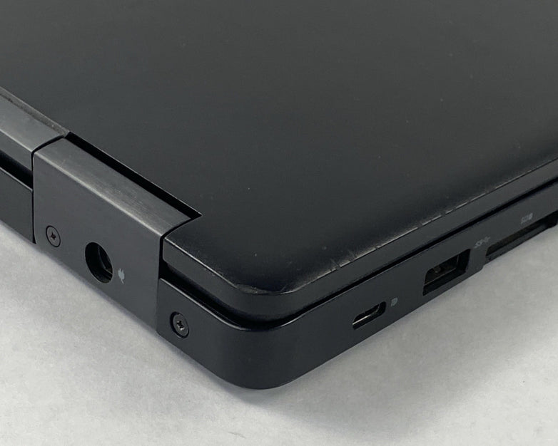 Dell Latitude 5580 Core i5-7300U 2.60 GHz 8 GB RAM 15.6" No Battery No HDD No OS