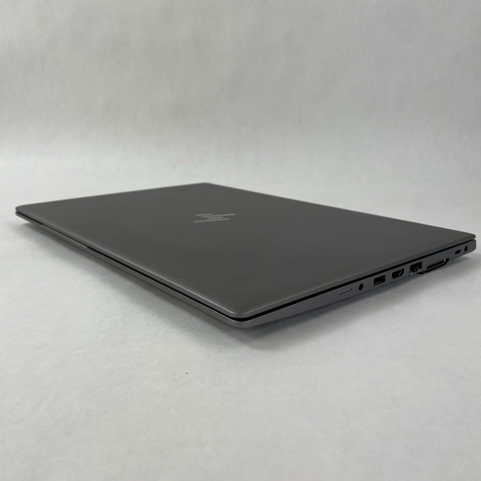 HP ZBook 15u G5 15.6" i5-7200U 2.50 GHz 8 GB RAM No SSD/OS/AC9