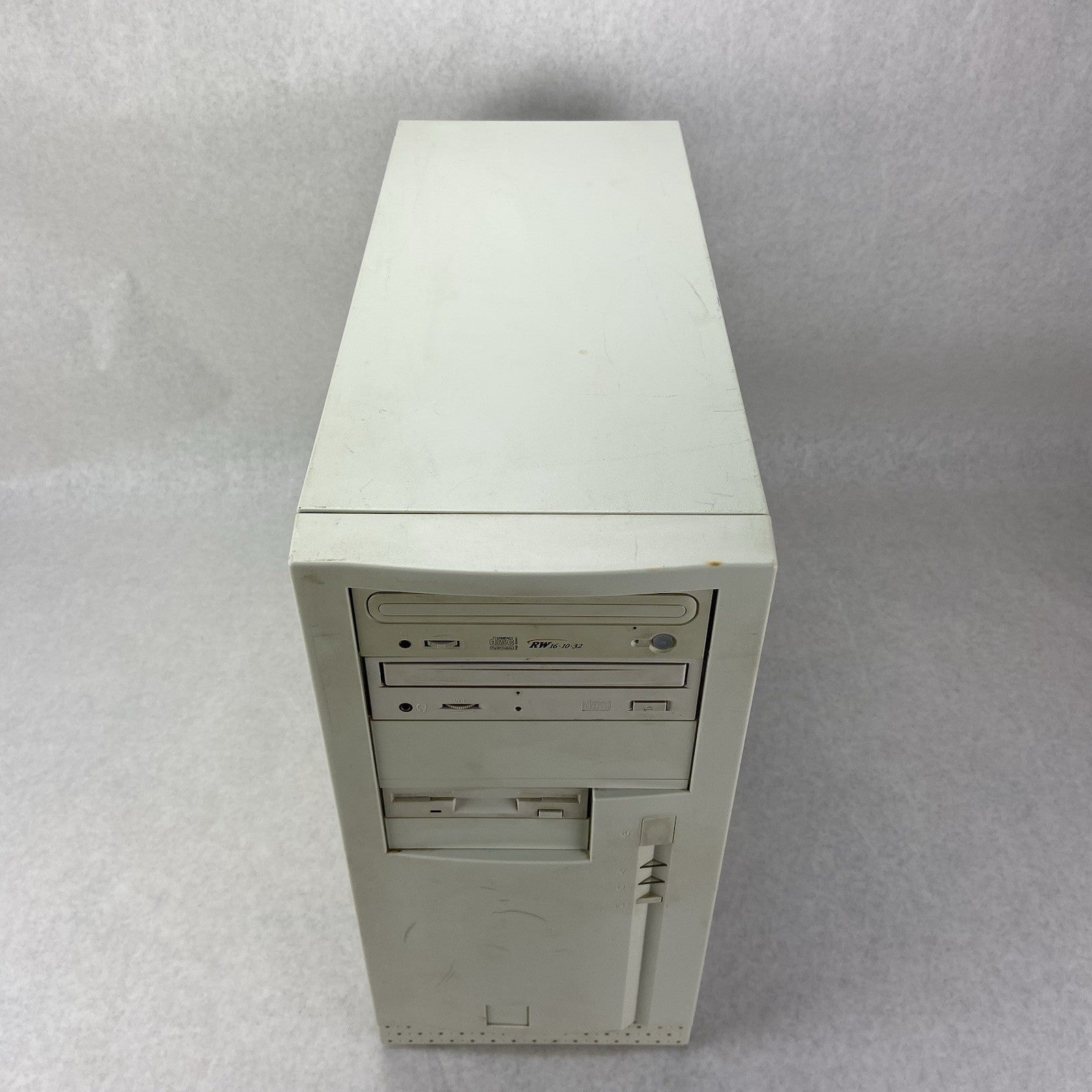 In Win A500 Beige Mid Tower ATX Computer Case Bare Bones No PSU2