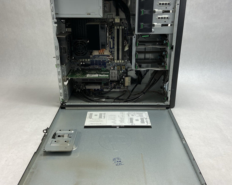 HP Z420 Workstation MT Intel Xeon E5-1620 3.6GHz 8GB RAM No HDDOS GeForce G3-63