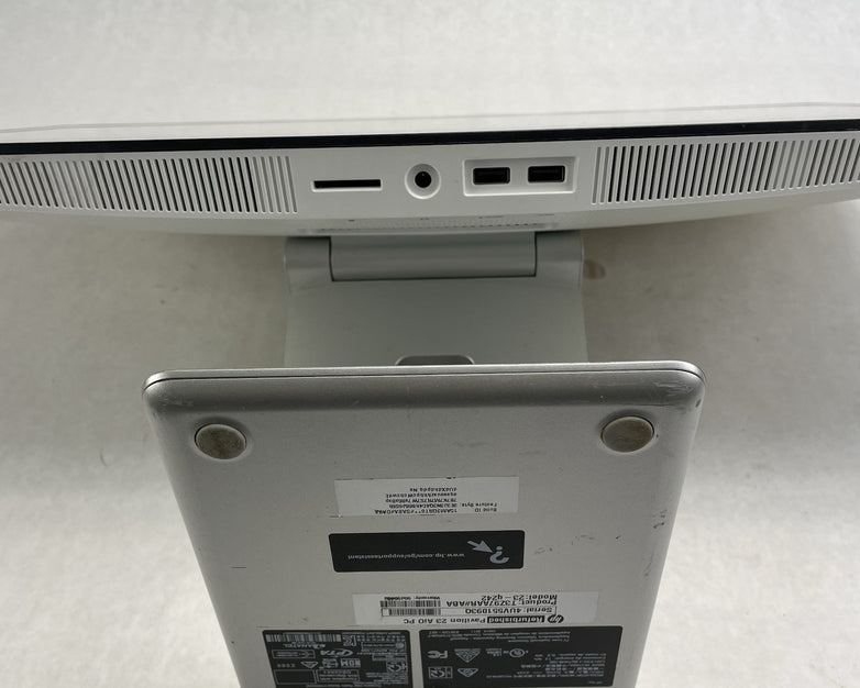 HP Pavilion 23-q242 AMD A6-7310 2.0 GHz 8 GB Ram No HDD No OS