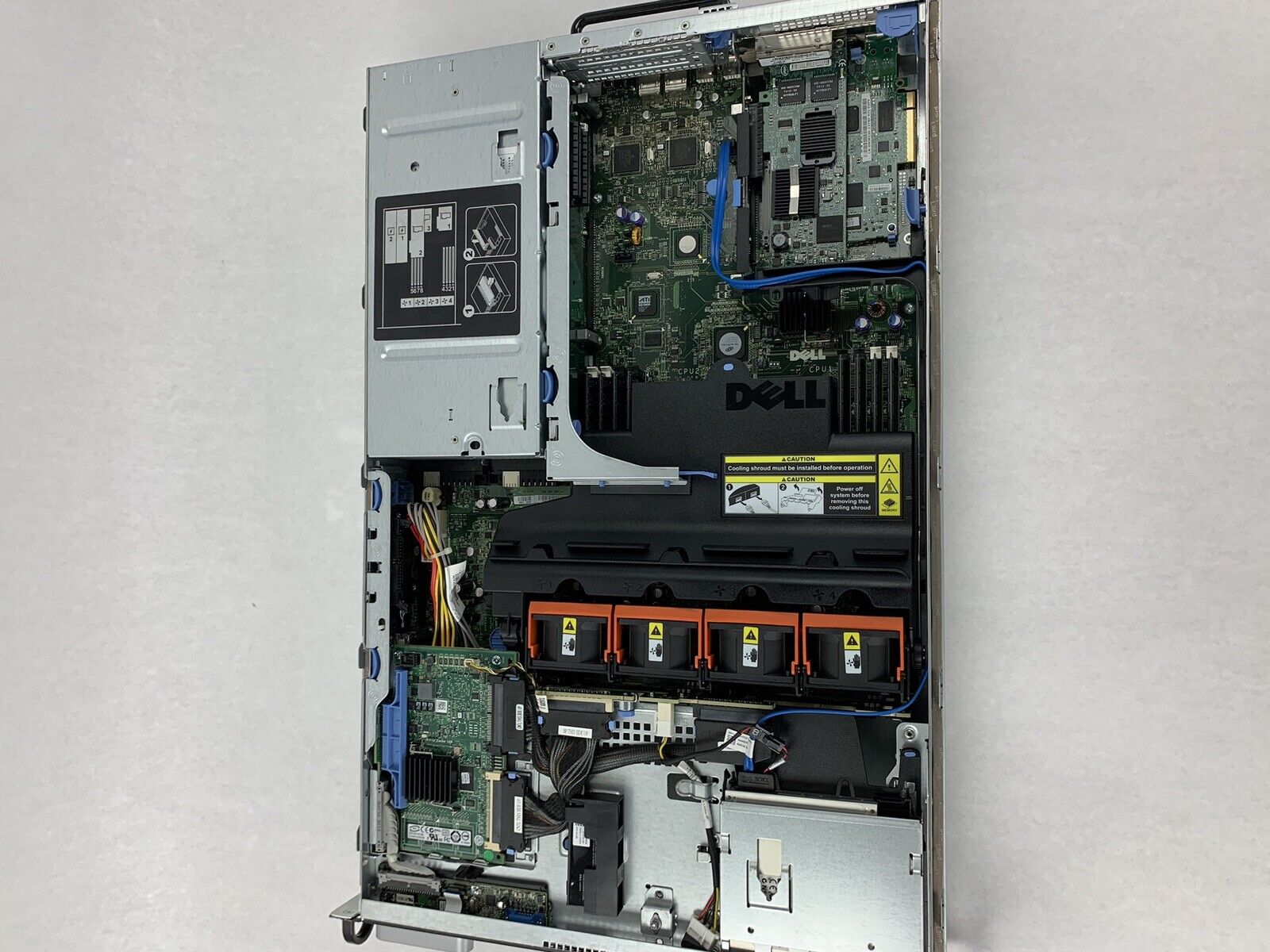 Dell PowerEdge 2970 2x Opteron 2386 2.5 GHz 32 GB RAM No OS No HDD