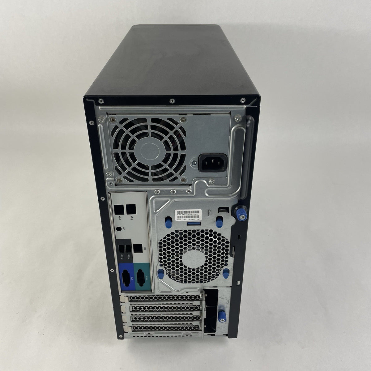 HP ProLiant ML310e Gen8 v2  Case Only - Untested6