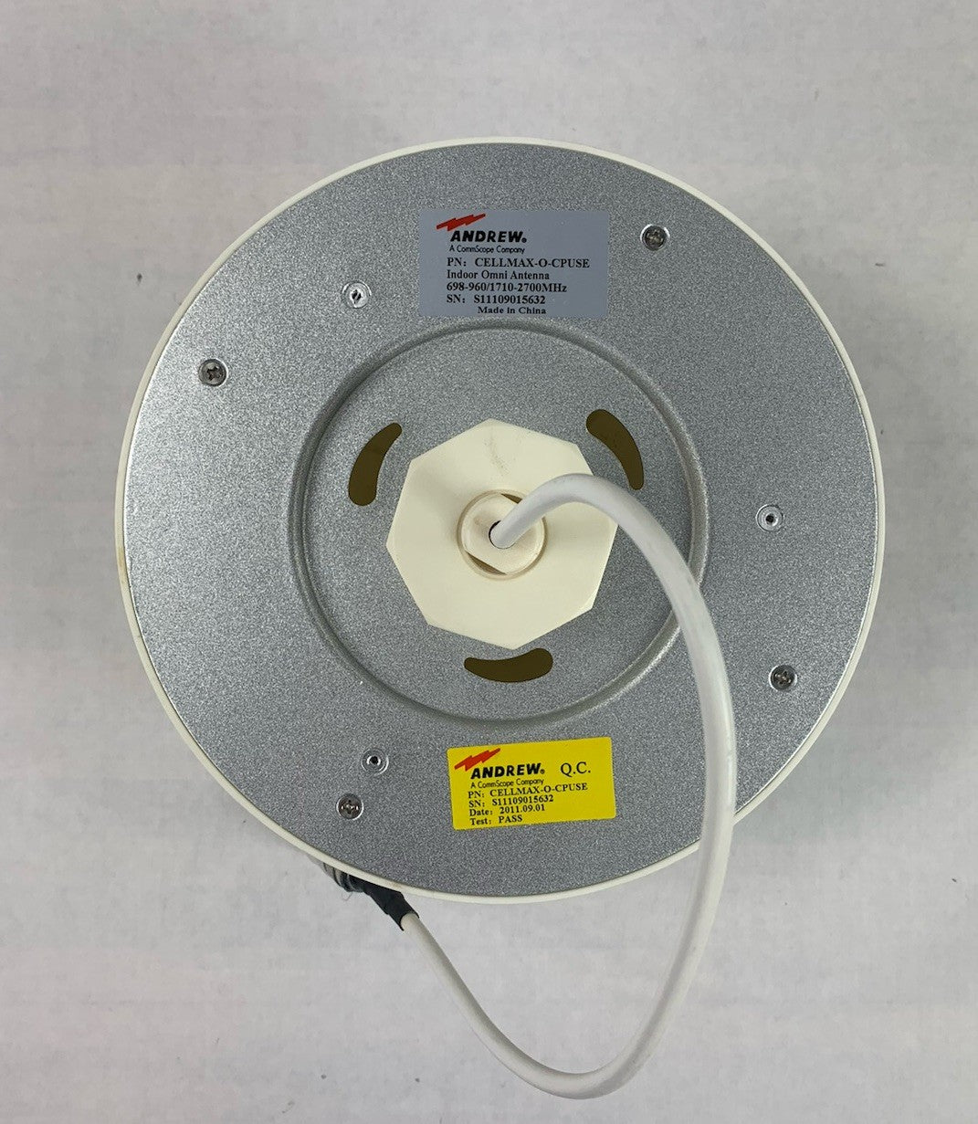 CommScope Andrew Cellmax-O-Cpuse 698-960 1710-2700MHz Omni Antenna