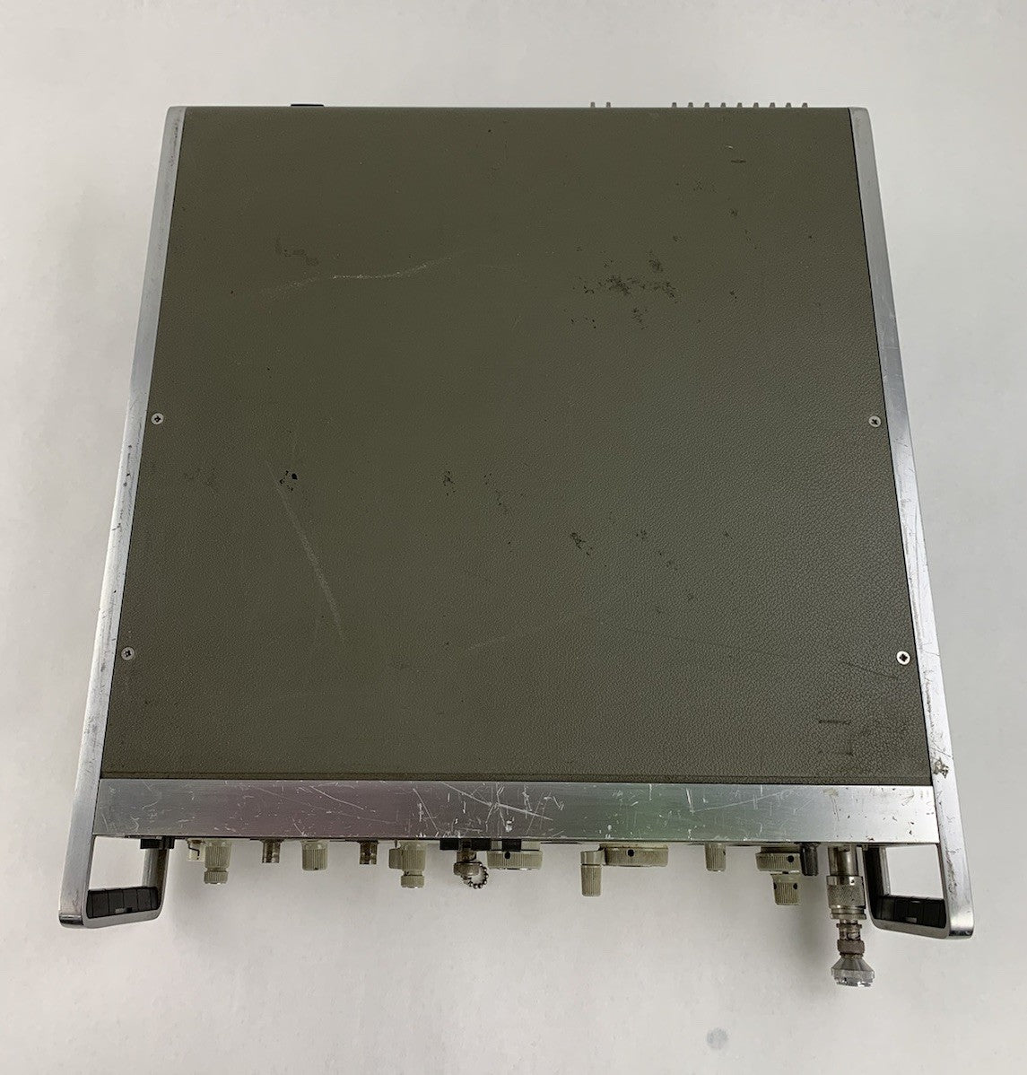 HP Hewlett-Packard 8640B Signal Generator - Power Tested