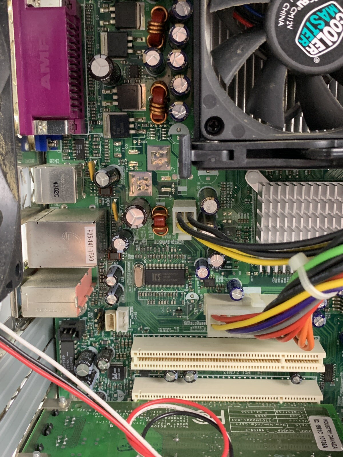 HP Pavilion a200n MT Intel Celeron 2.40 GHz 768 MB RAM No HDD No OS