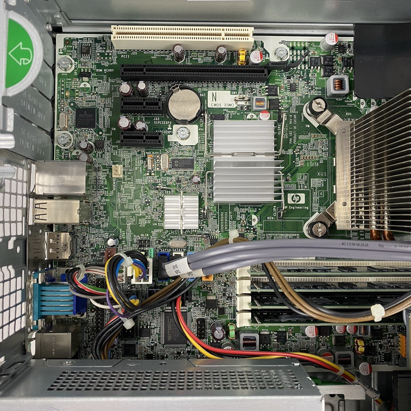 HP Compaq 6005 Pro SFF AMD Athlon 2 x2 B24 3.00GHz 8GB RAM No HDD No OS