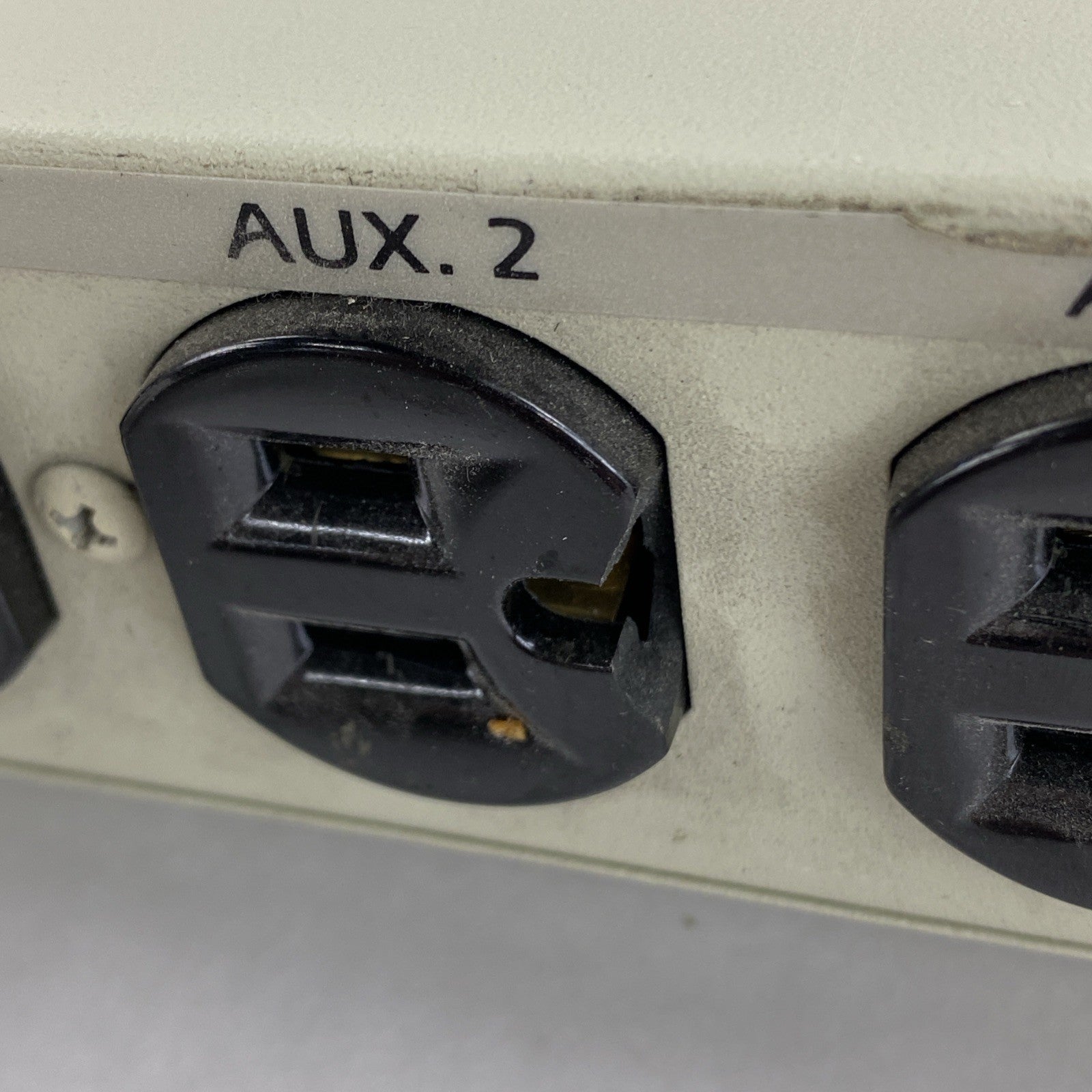 Tripplite CCI 6-12 Transient Voltage Surge Suppressor 120V 15A lot of 28