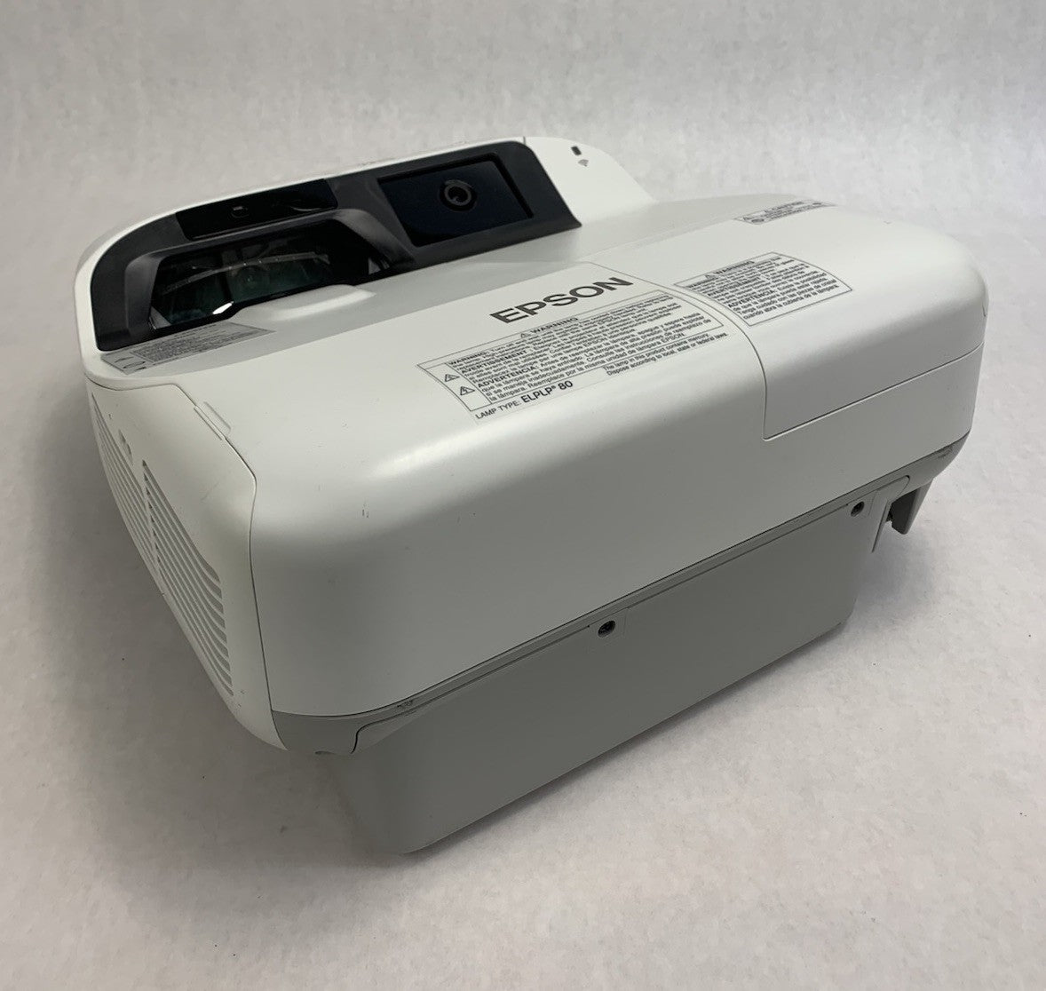 Epson H599A BrightLink 595Wi LCD Lamp Projector 1870 Lamp Hours No Remote0