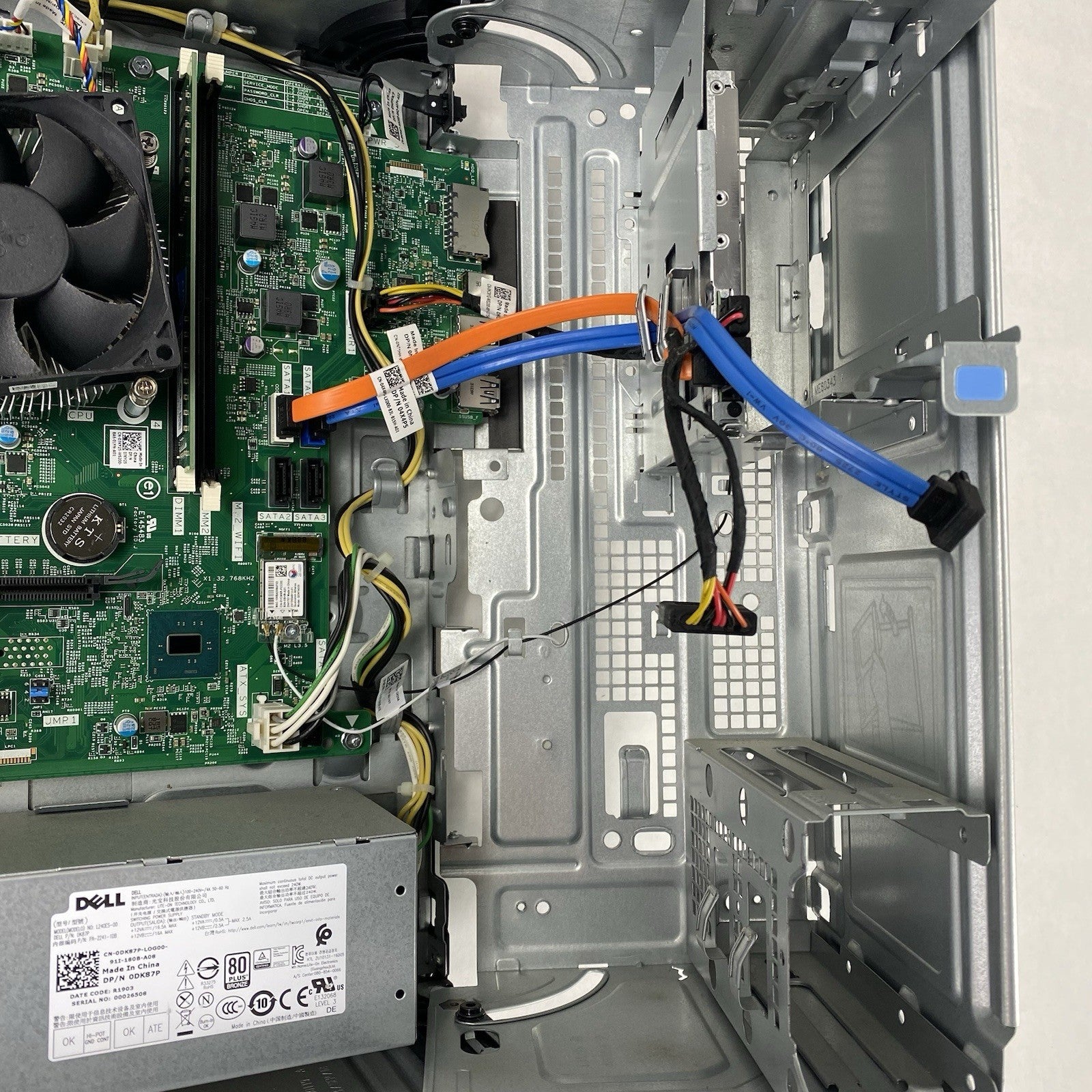 Dell Inspiron 3668 MT Intel Core i5-7400 3.00GHz 8GB RAM No HDD No OS