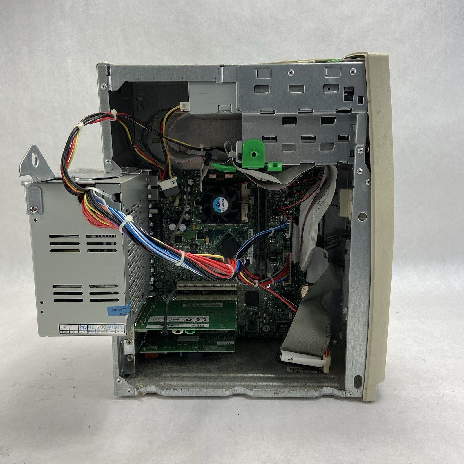 Dell Dimension L500CX MT Intel Celeron w/SSE 999MHz 256MB RAM No HDD No OS9