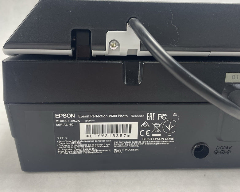 Epson Perfection V600 Photo Flatbed Scanner J252A Tested
