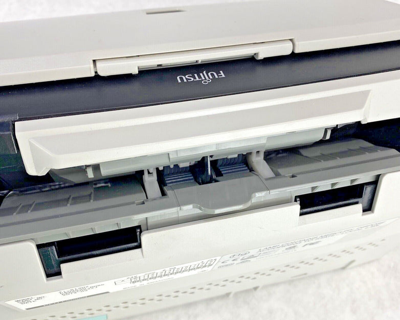 Fujitsu fi-6130Z Scanner PA03630-B085 2014 WORKING