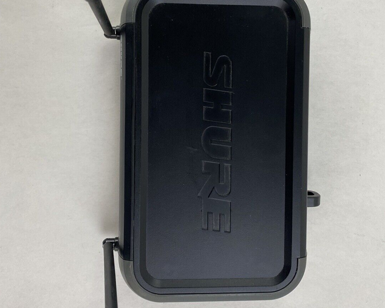 Shure PGX4 Wireless Receiver H6 524-542 MHz For Parts or Repair