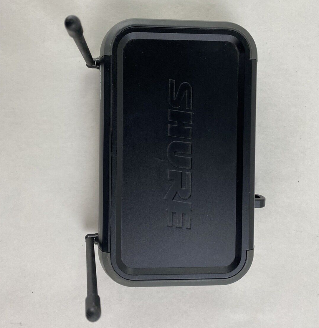 Shure PGX4 Wireless Receiver H6 524-542 MHz For Parts or Repair