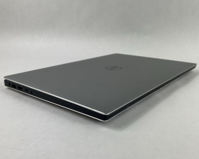 Dell XPS 15 9560 15.6" i7-7700HQ 2.80 GHz 8 GB RAM No SSD/OS/AC