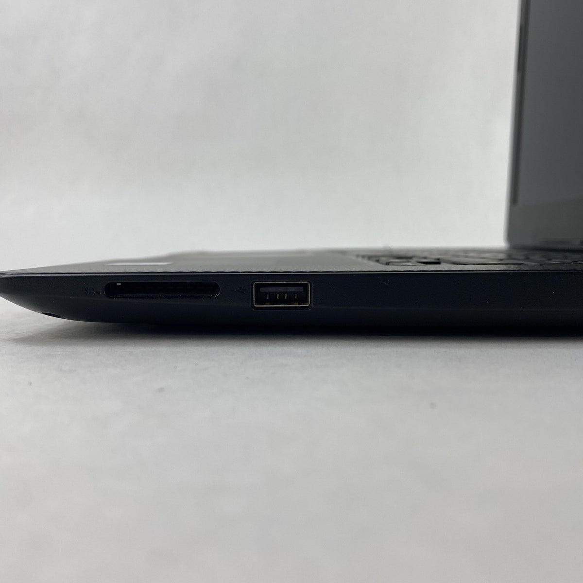 Dell Vostro 3490 14" i5-10210U 3.90GHz 16GB RAM No SSD/OS/AC - READ17