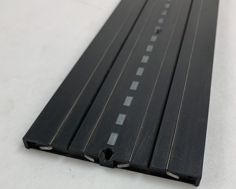 Aurora 1520 Model Motoring 7x Straight Tracks and 1x Terminal Track 9"