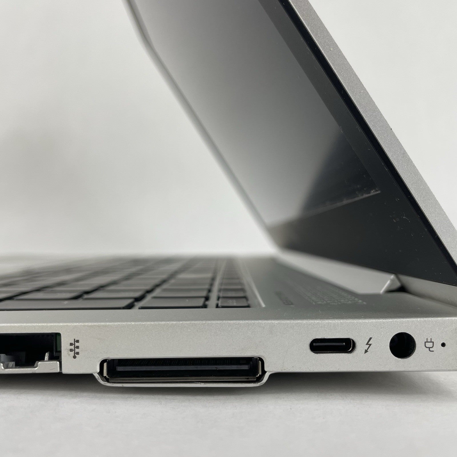 HP EliteBook 850 G6 15.6" i5-8365U 1.60 GHz 8 GB RAM No SSD/OS/AC - Bad SC Slot7