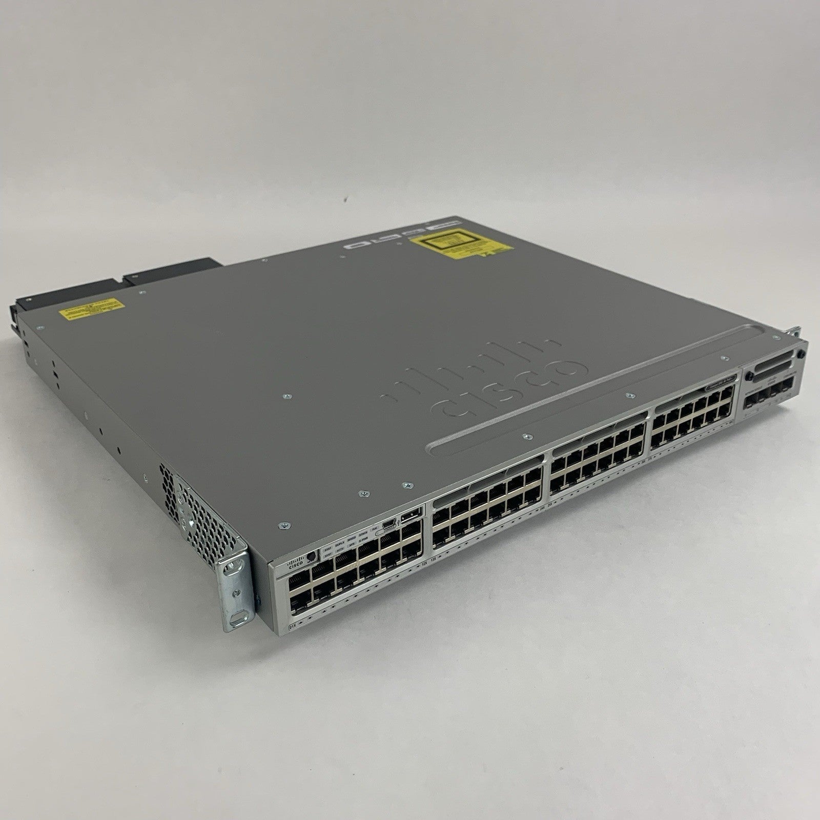 Cisco Catalyst WS-C3850-48U-S V07 48 Port Switch Tested w/C3850-NM-2-10G 2x PSUs0