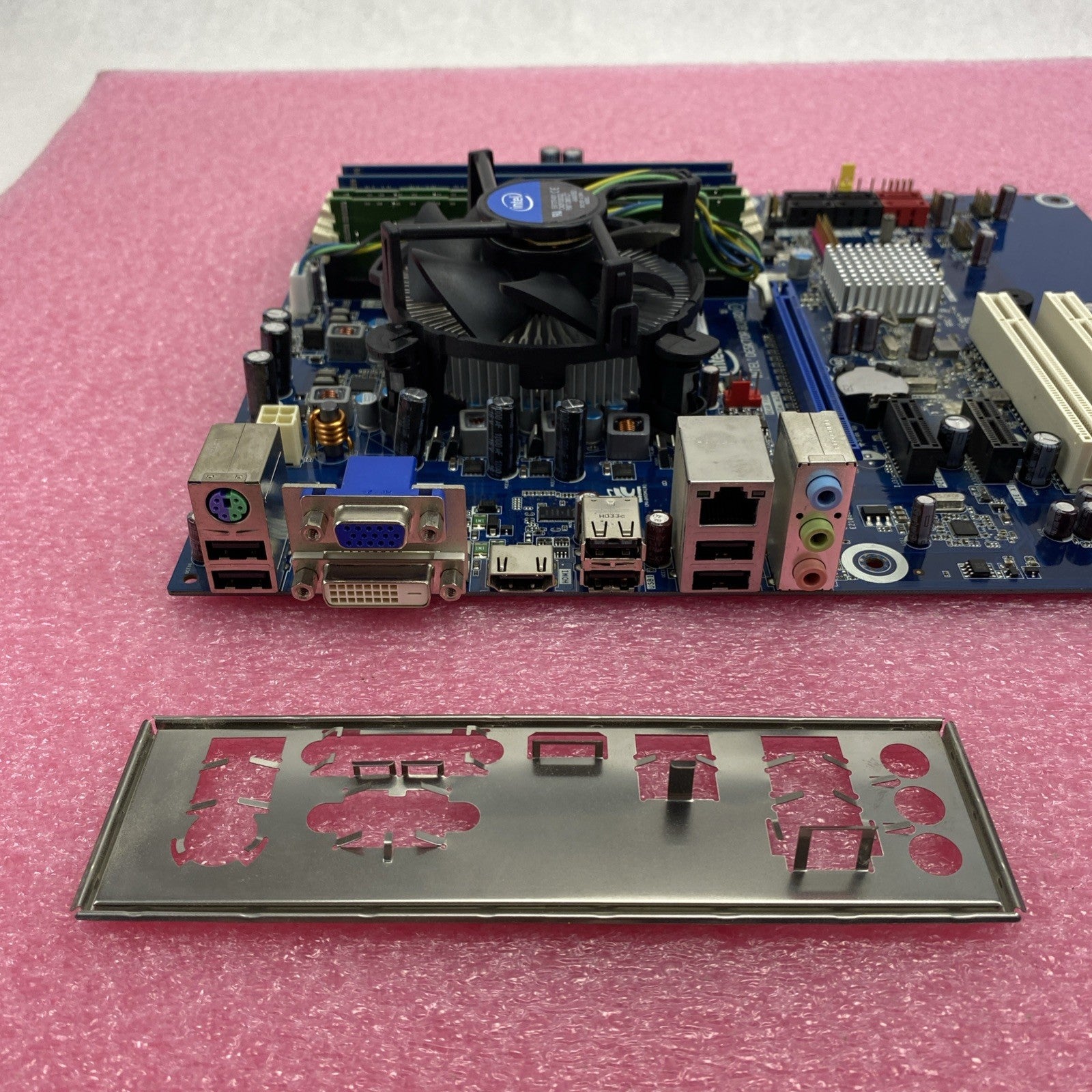 Intel DH55HC Motherboard Intel Core i5-650 3.2GHz 8GB RAM w/Shield